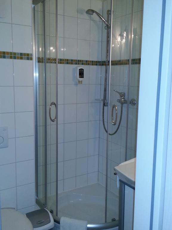 Hotel Aviva Karlsruhe Buitenkant foto