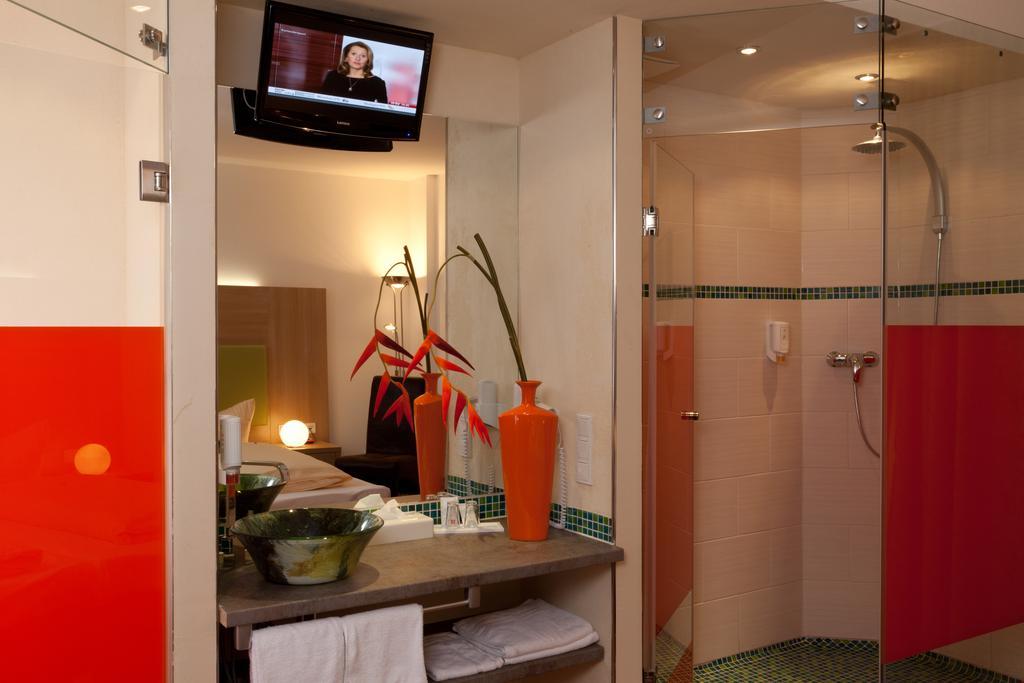 Hotel Aviva Karlsruhe Kamer foto